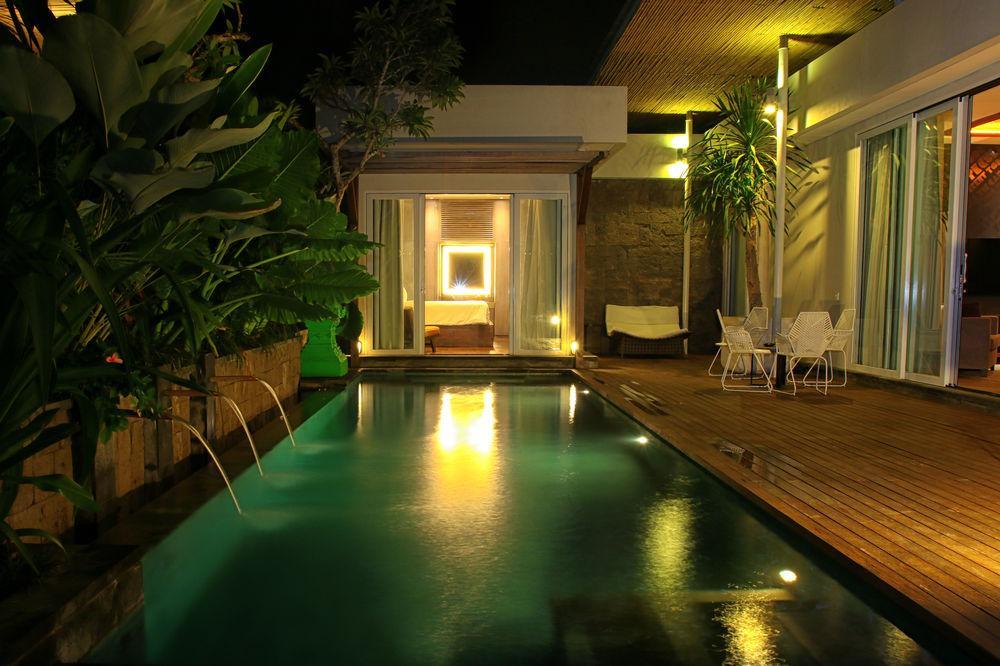 Hu'U Villas Seminyak  Exterior photo